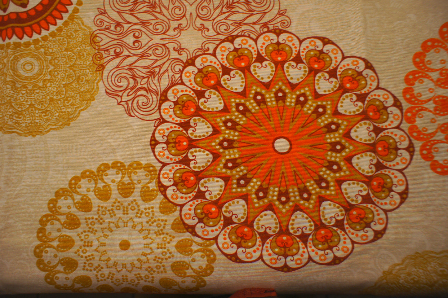 Mantel de Mesa Mandalas Salmón