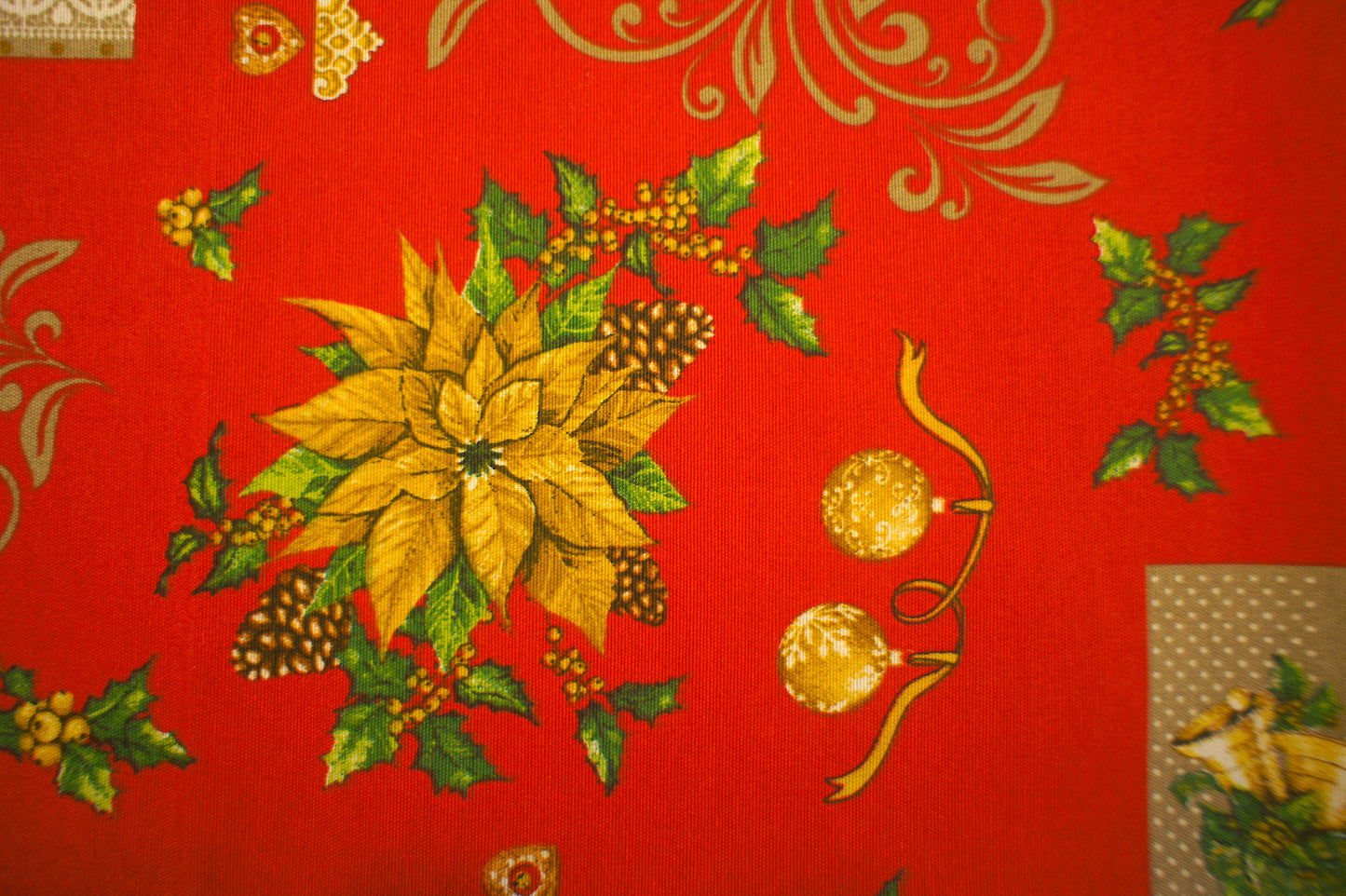 Mantel de Mesa Navideño Rojo