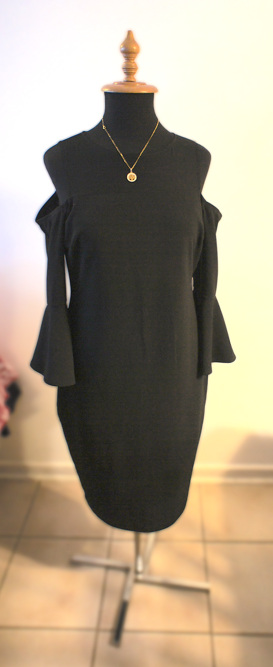 Vestido de Noche Negro con Mangas
